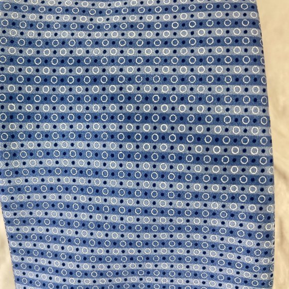 Kenneth Cole Reaction Men's Modern Pindot Slim Neck Tie in Blue 100% Silk - Picture 4 of 5